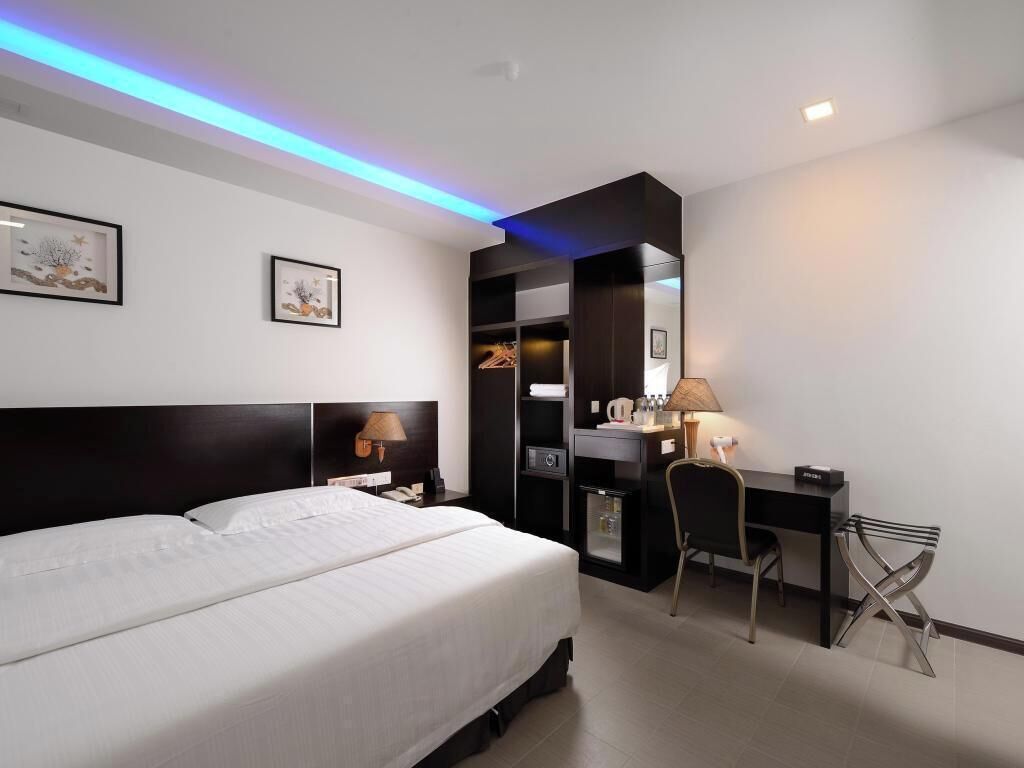 In-room safe, blackout curtains, iron/ironing board, free WiFi