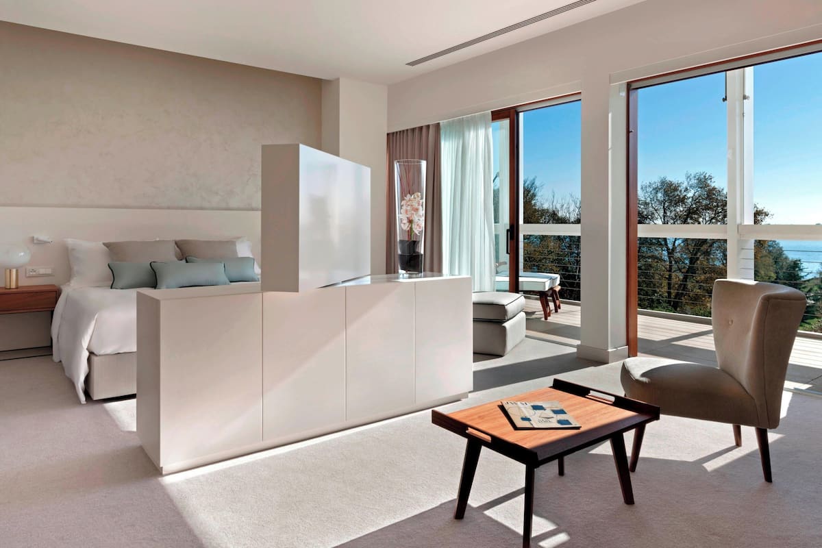 1 habitación y ropa de cama de alta calidad