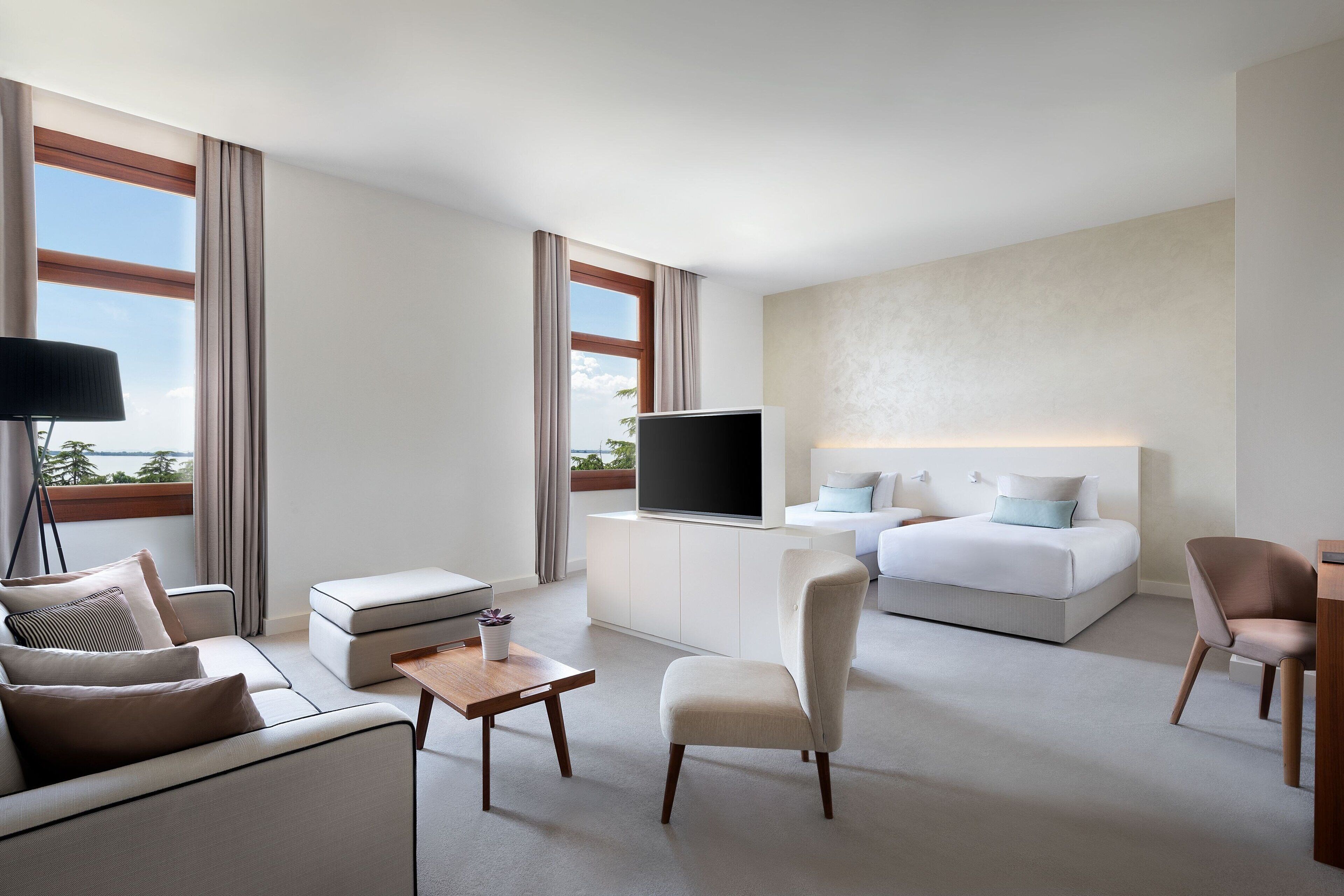 Premium Room, 2 Twin Beds | Premium bedding, in-room safe, individually decorated