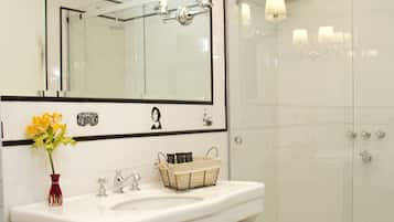 Chậu rửa trong phòng tắm