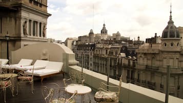 Sundeck