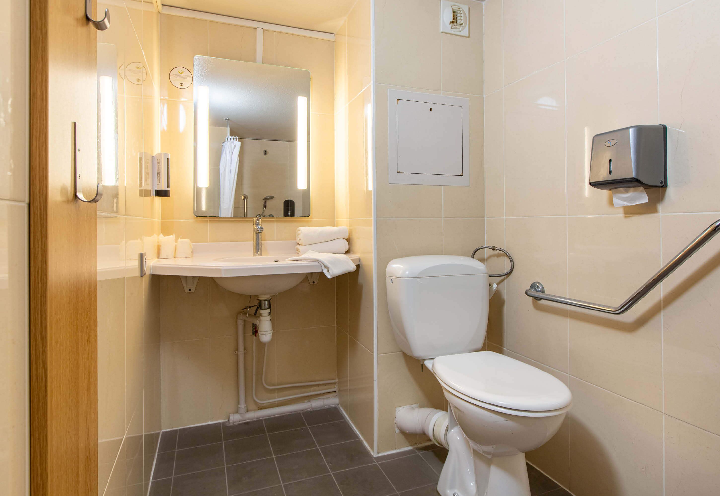 Photo - B&B HOTEL CHATEAUROUX Aéroport