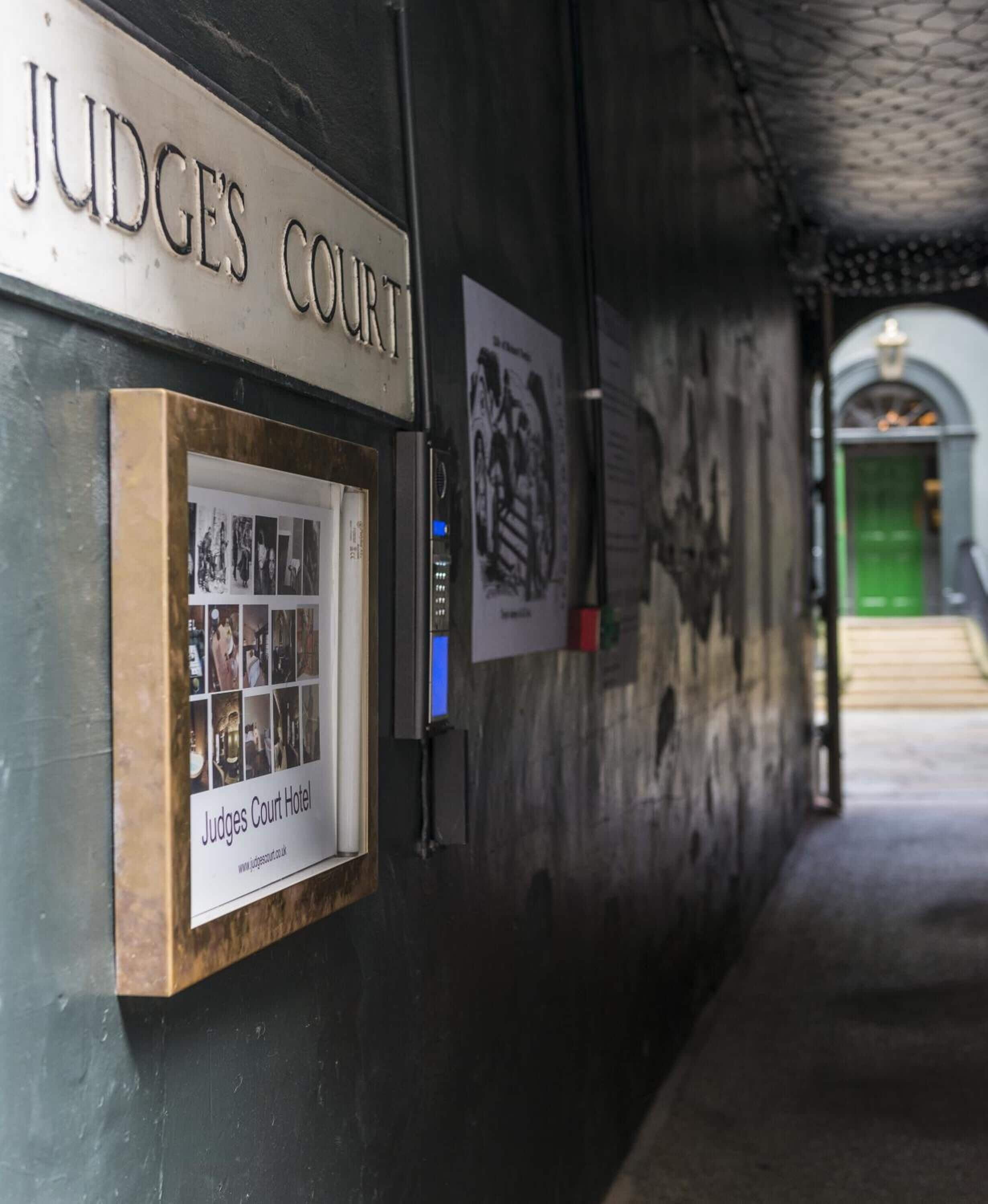 Photo - Judges Court