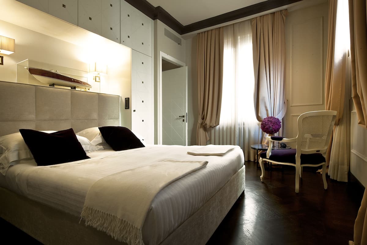Premium bedding, minibar, in-room safe, individually decorated