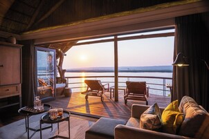 1 habitación y minibar con artículos gratuitos 