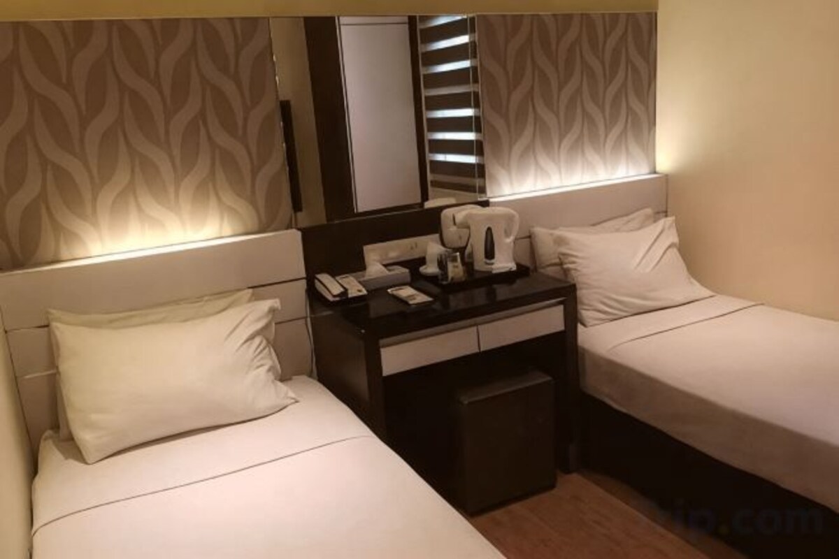 Economy Twin Room