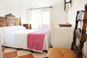 Desk, free WiFi - Hostal Puerto Lepe (Lepe)
