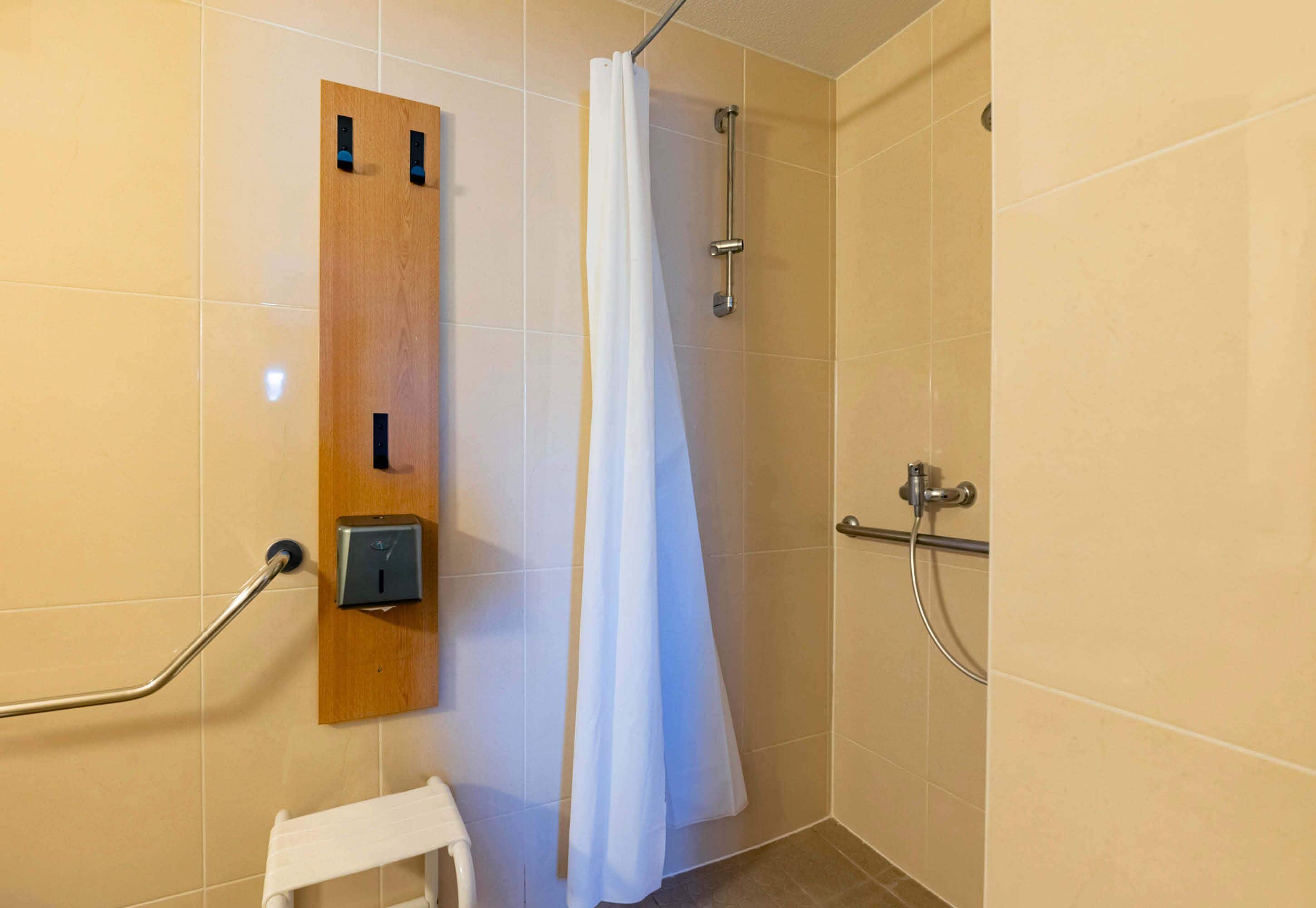 Foto - B&B HOTEL Saint-Etienne La Terrasse