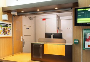 Reception - B&B HOTEL Saint-Nazaire Trignac (Trignac)