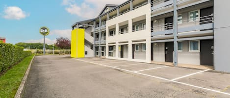 Free self-parking