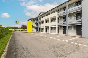 Ubetjent parkering (inkludert)