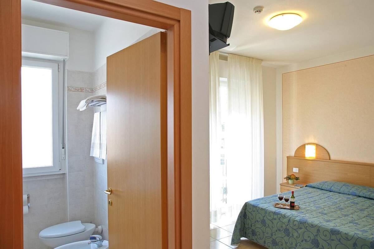 in-room safe, cots/infant beds, free wifi