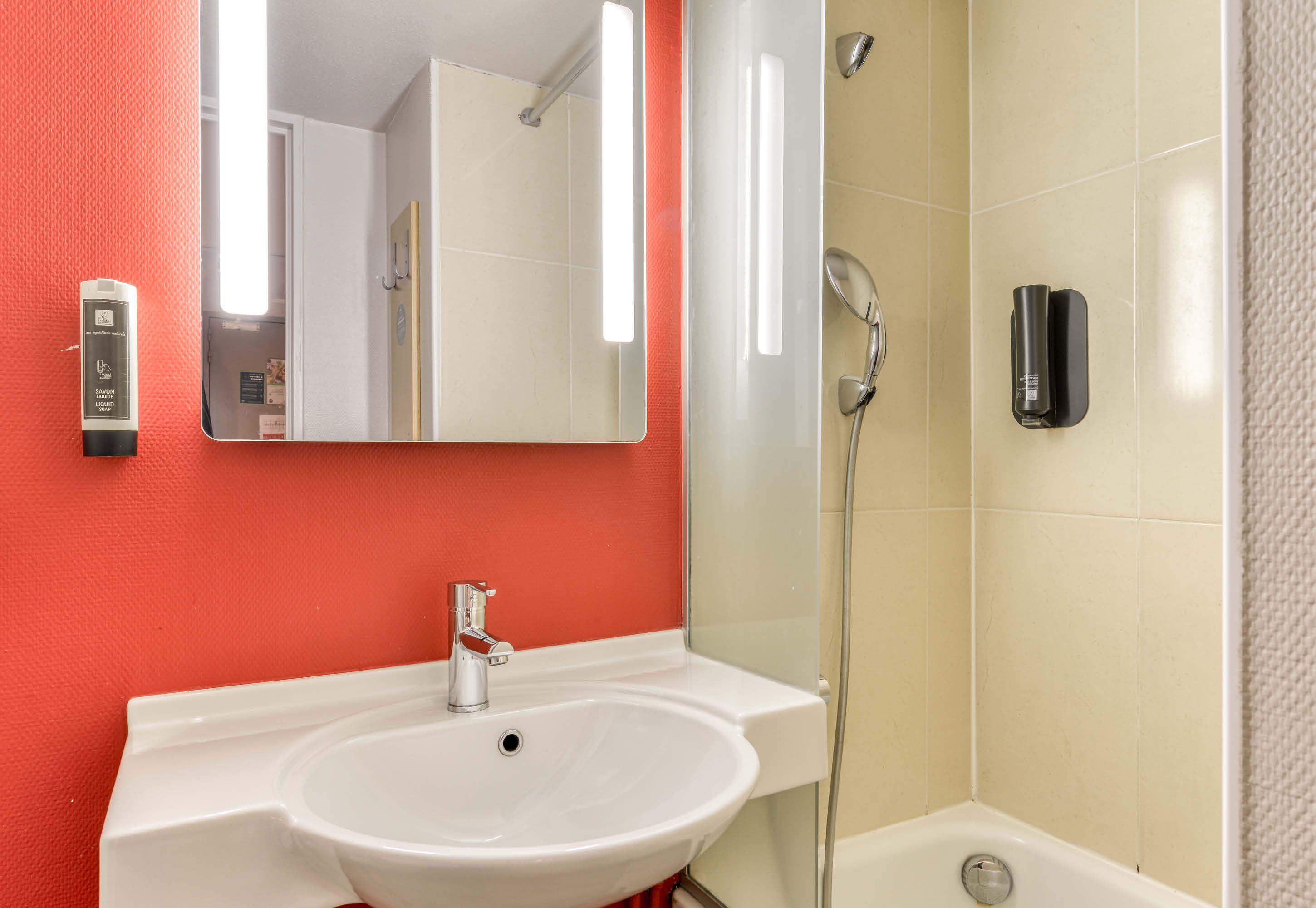 Photo - B&B HOTEL Montpellier 2