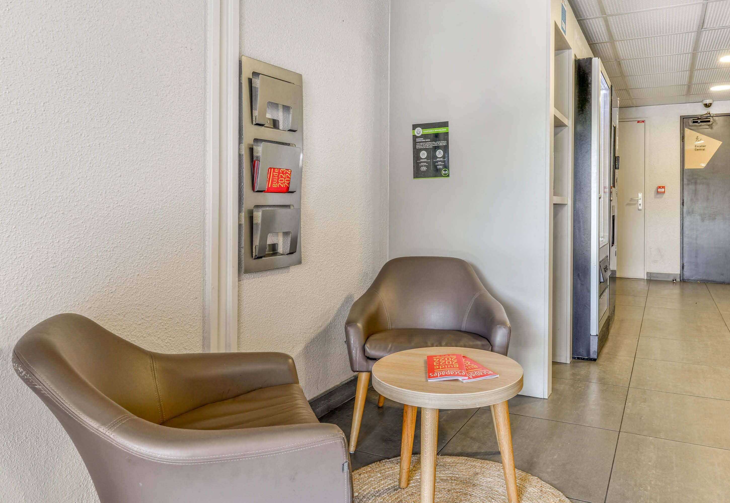 Photo - B&B HOTEL Narbonne 1