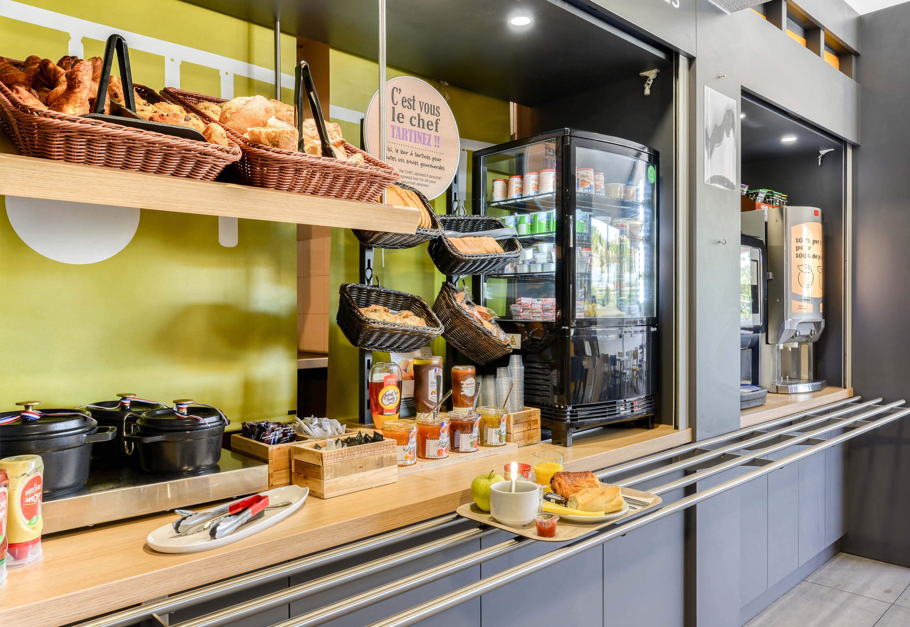 Photo - B&B HOTEL Narbonne 1