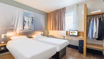 Habitación con 2 camas individuales, para no fumadores | Ropa de cama de alta calidad, escritorio, insonorización y wifi gratis