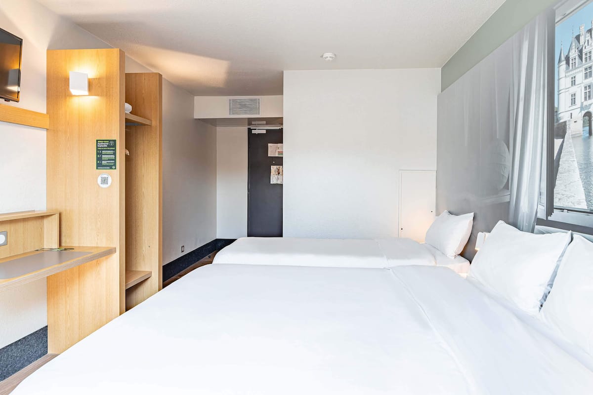 triple room, non smoking | 1 bedroom, premium bedding, desk, soundproofing