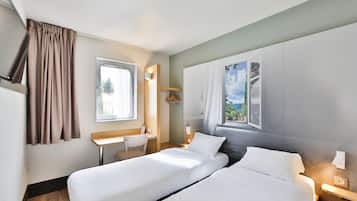 Premium bedding, soundproofing, free WiFi, bed sheets