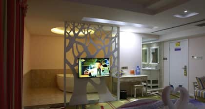 Yantai Tonghui Hotel