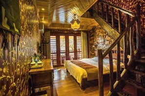 Room - Fengweizhu Inn (Jinghong)