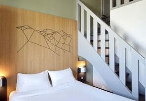 Habitación cuádruple | Ropa de cama de alta calidad, sistema de insonorización, wifi gratis