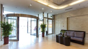 Unclassified image, 3 of 44, button - Jinjiang Metropolo Hotel Langfang Wanda Plaza (Langfang)