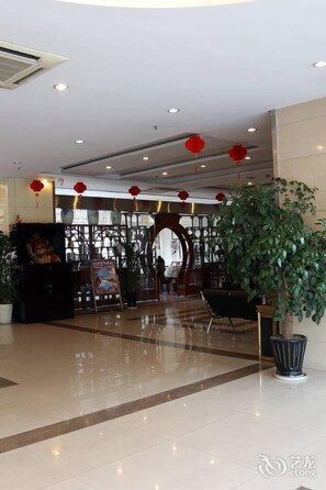 Lobby - Noahsark Hotel - Huangshan (Huangshan)