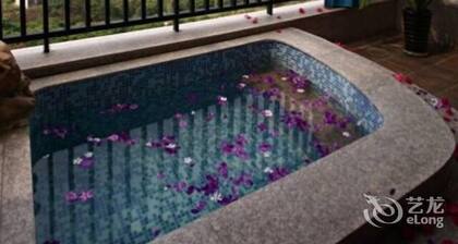 Jinruifeng Hot Spring Hotel - Guangzhou