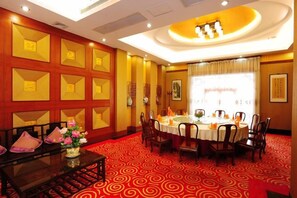 Unclassified image, 2 of 39, button - Overseas Chinese Hotel (Foshan)