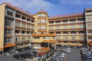 Unclassified image, 4 of 39, button - Overseas Chinese Hotel (Foshan)
