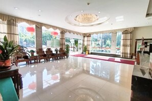 Unclassified image, 5 of 39, button - Overseas Chinese Hotel (Foshan)