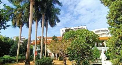 Overseas Chinese Hotel