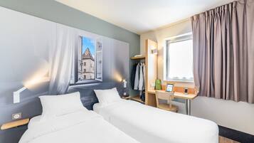 Phòng, không hút thuốc | Bộ đồ giường cao cấp, chăn bông, bàn, phòng cách âm