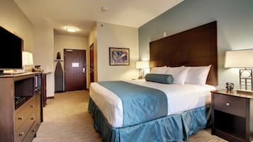 Room, 1 King Bed, Non Smoking | Premium bedding, pillowtop beds, desk, laptop workspace