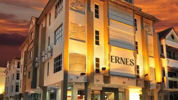 Bagian depan properti