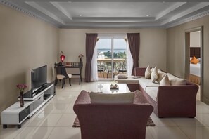 Family 2-Bedroom Suite