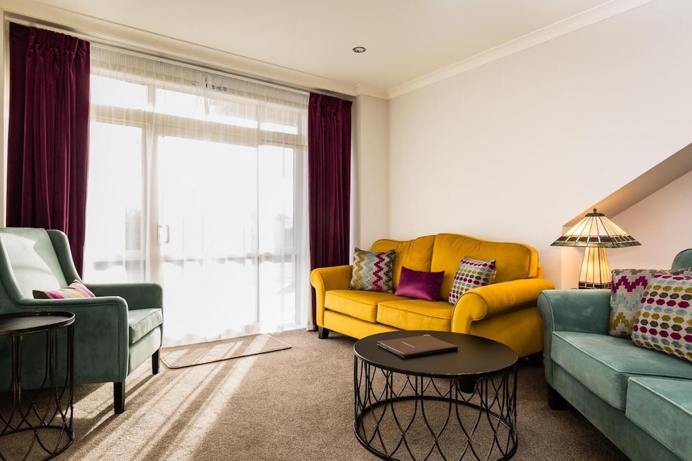 Pebble Beach Motor Inn by null