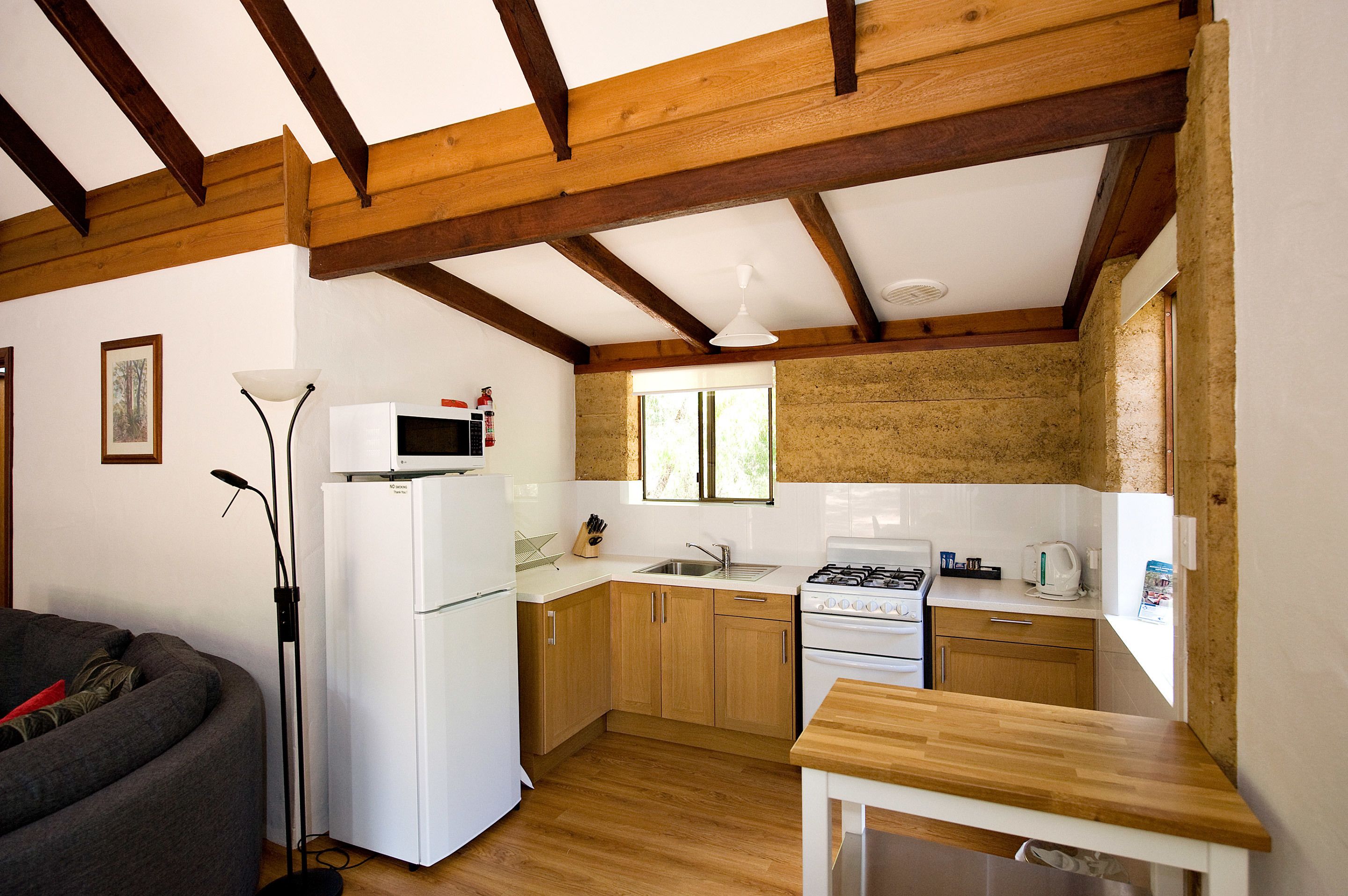Bussells Bushland Cottages — image 11