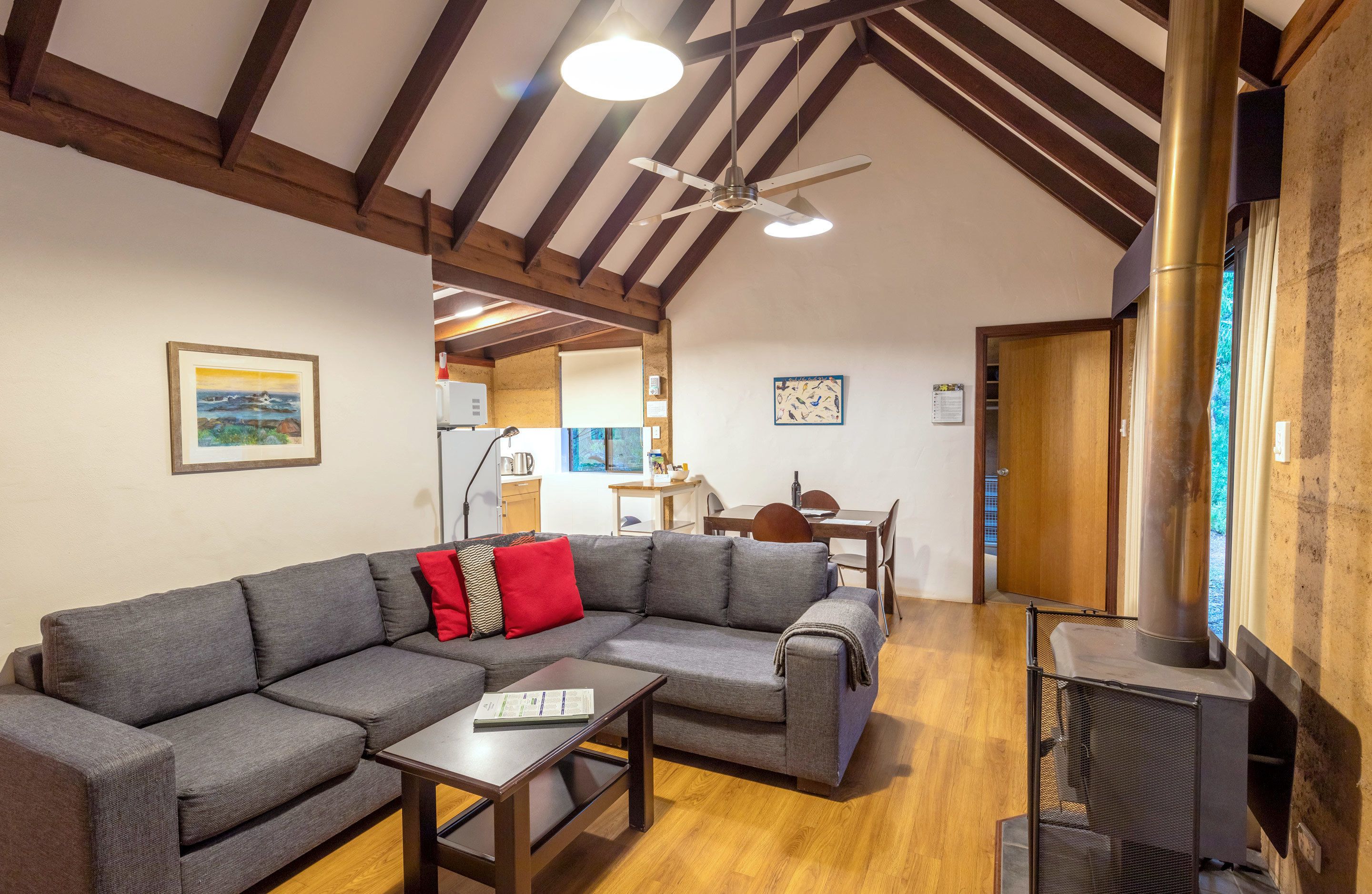 Bussells Bushland Cottages — image 4