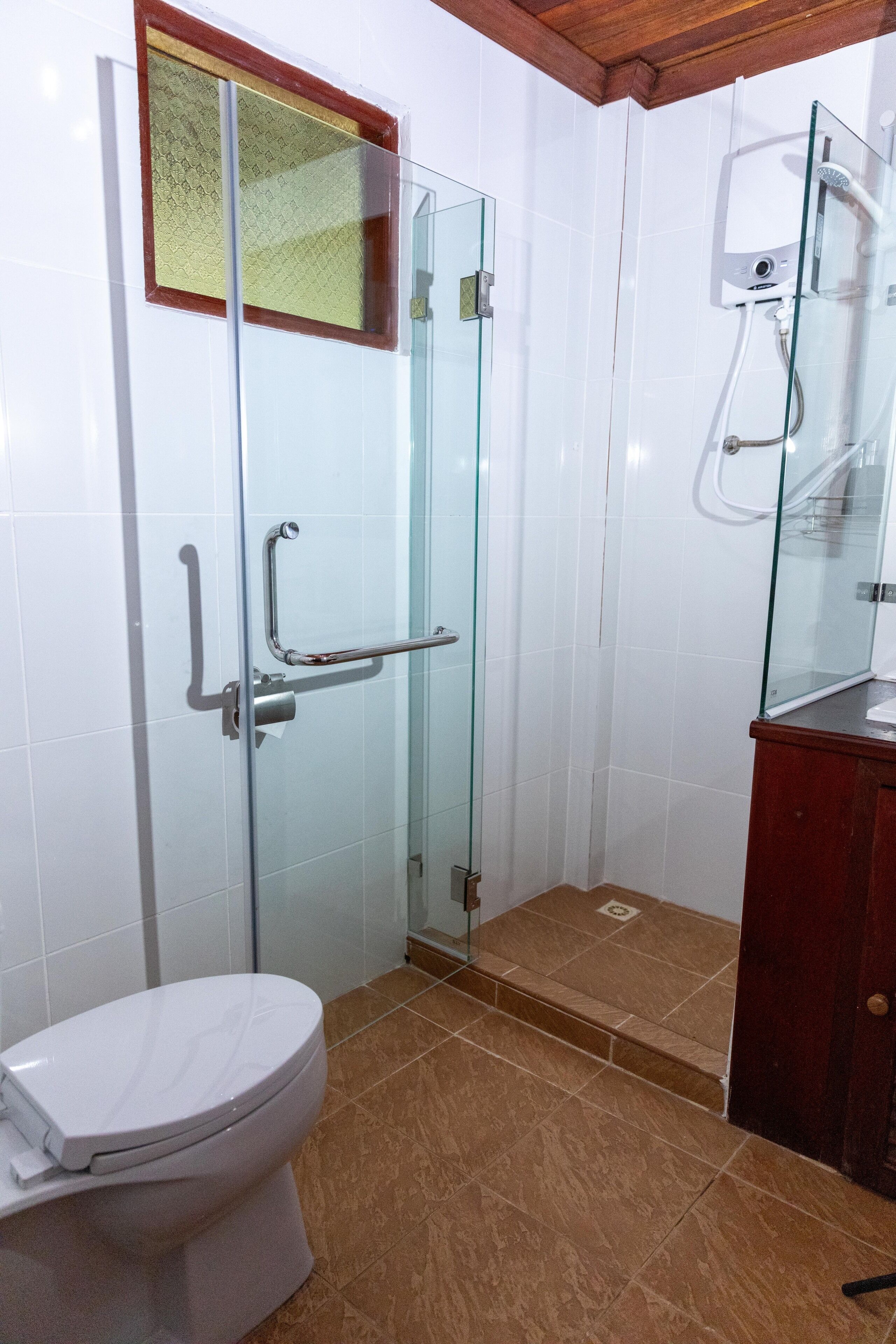 superior double or twin room, balcony | bathroom | shower, hair dryer, slippers, towels