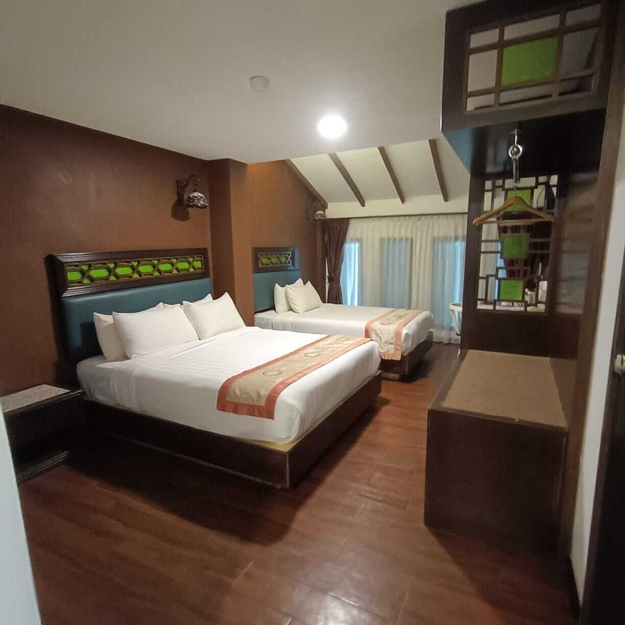 Superior Suite