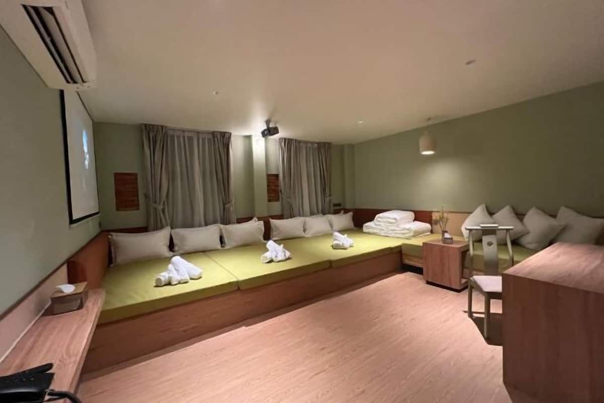 In-room safe, desk, laptop workspace, iron/ironing board