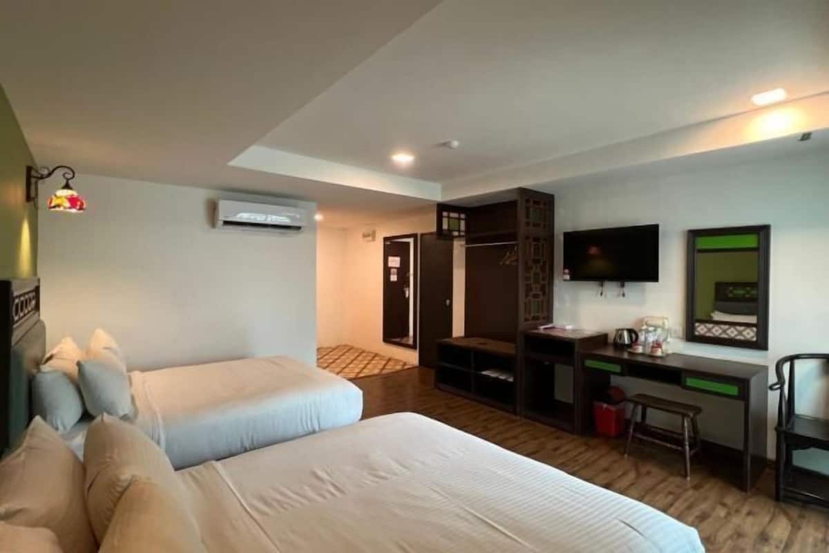 In-room safe, desk, laptop workspace, iron/ironing board