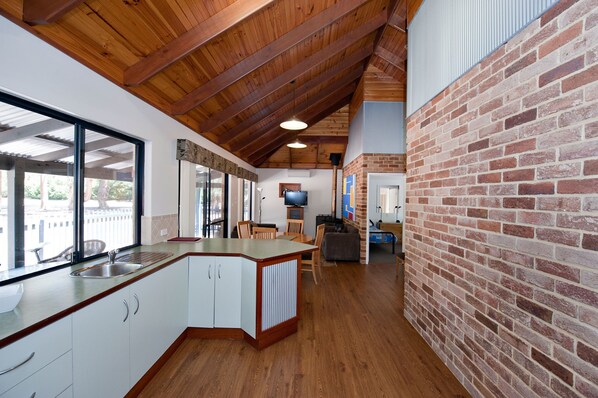 Standard Cottage, 2 Bedrooms | Private kitchen | Fridge, microwave, oven, stovetop