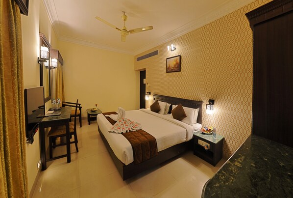 Room - AMS Raj Palace Sundar (Chennai)
