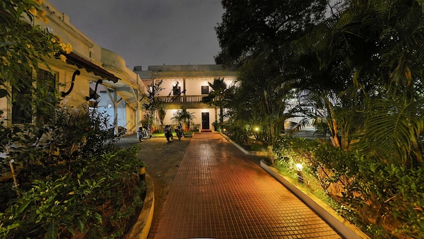 Unclassified image, 1 of 48, button - AMS Raj Palace Sundar (Chennai)