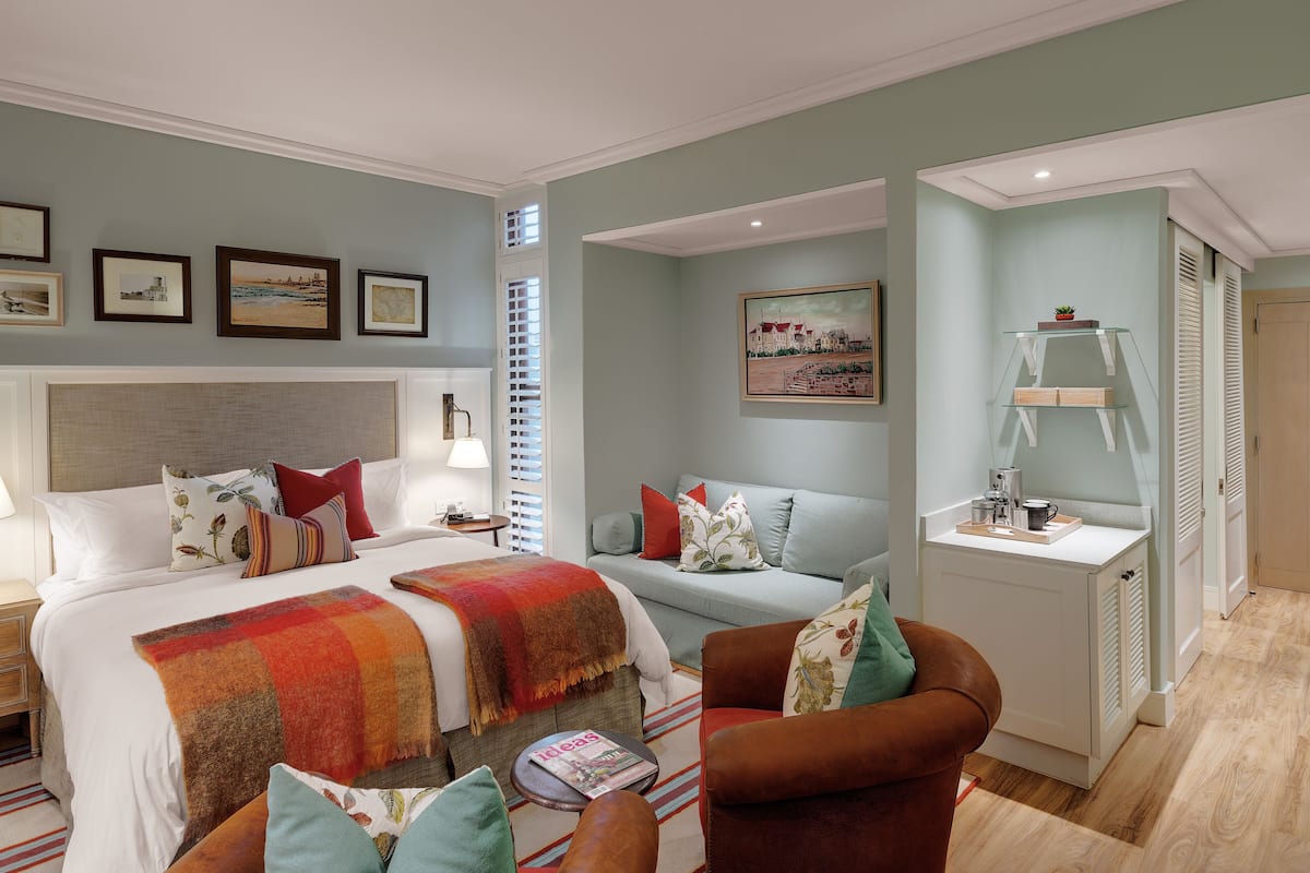 1 bedroom, minibar, in-room safe, desk