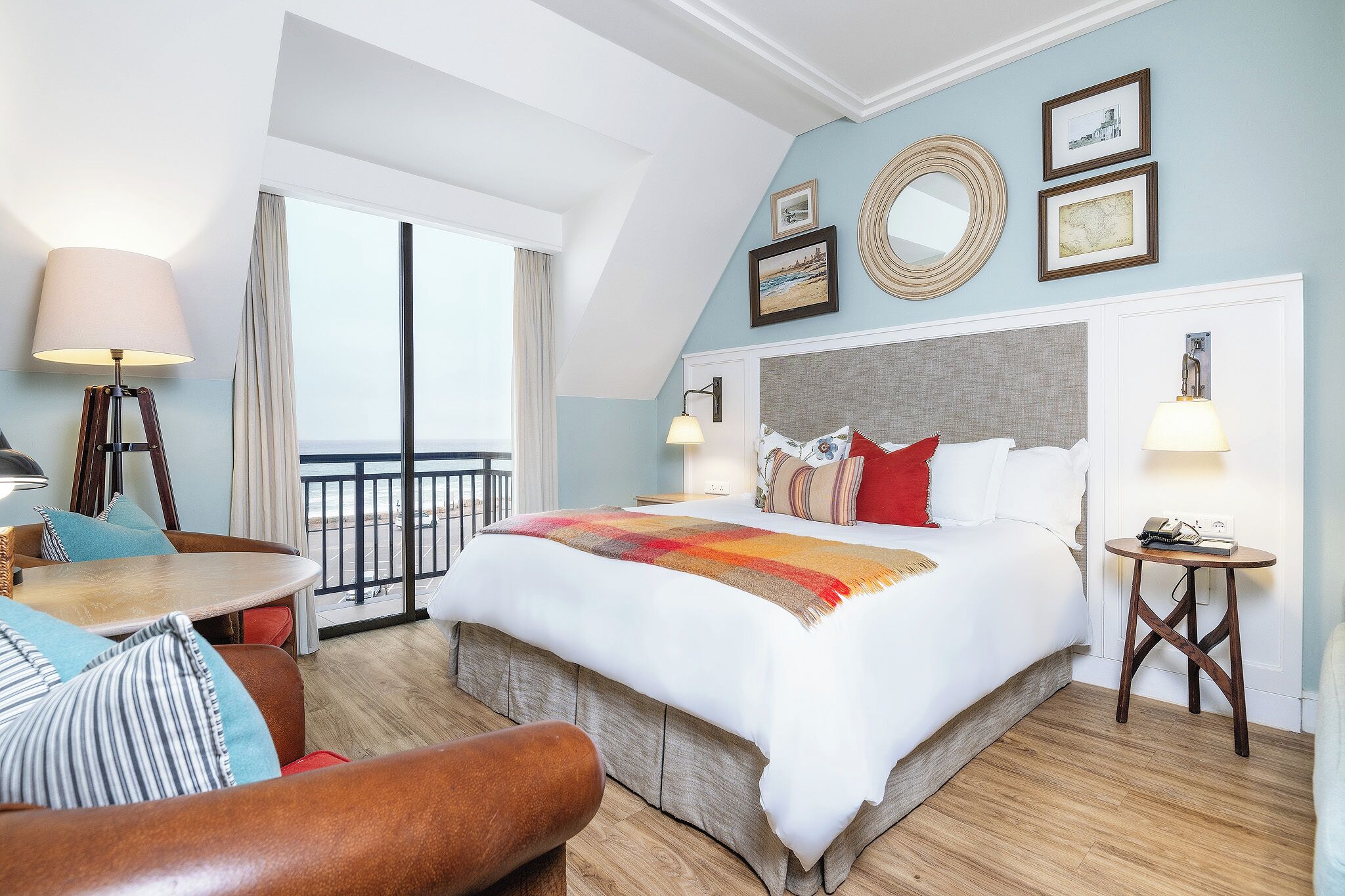 Minibar, in-room safe, desk, soundproofing