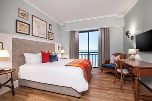 Standard Room Sea Facing | Minibar, Zimmersafe, Schreibtisch, schallisolierte Zimmer