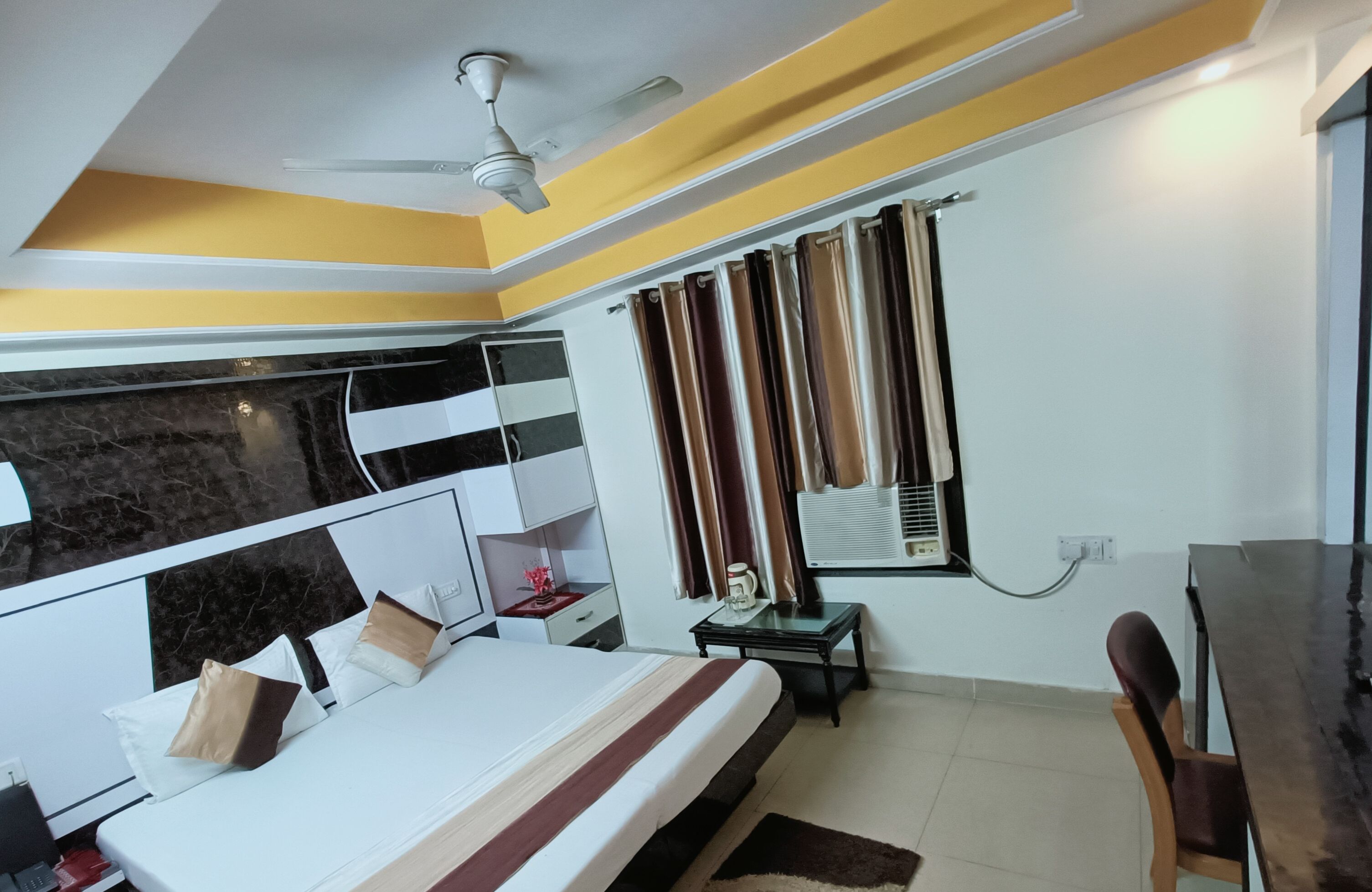 Foto - Hotel Su Shree Continental Dx Near New Delhi Railway Station